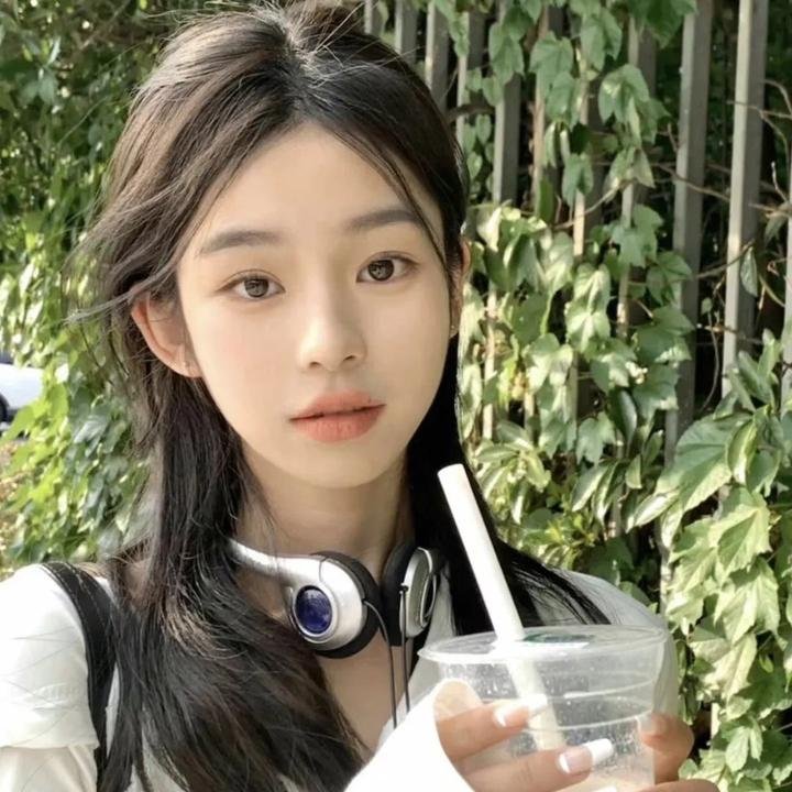 27套礼服